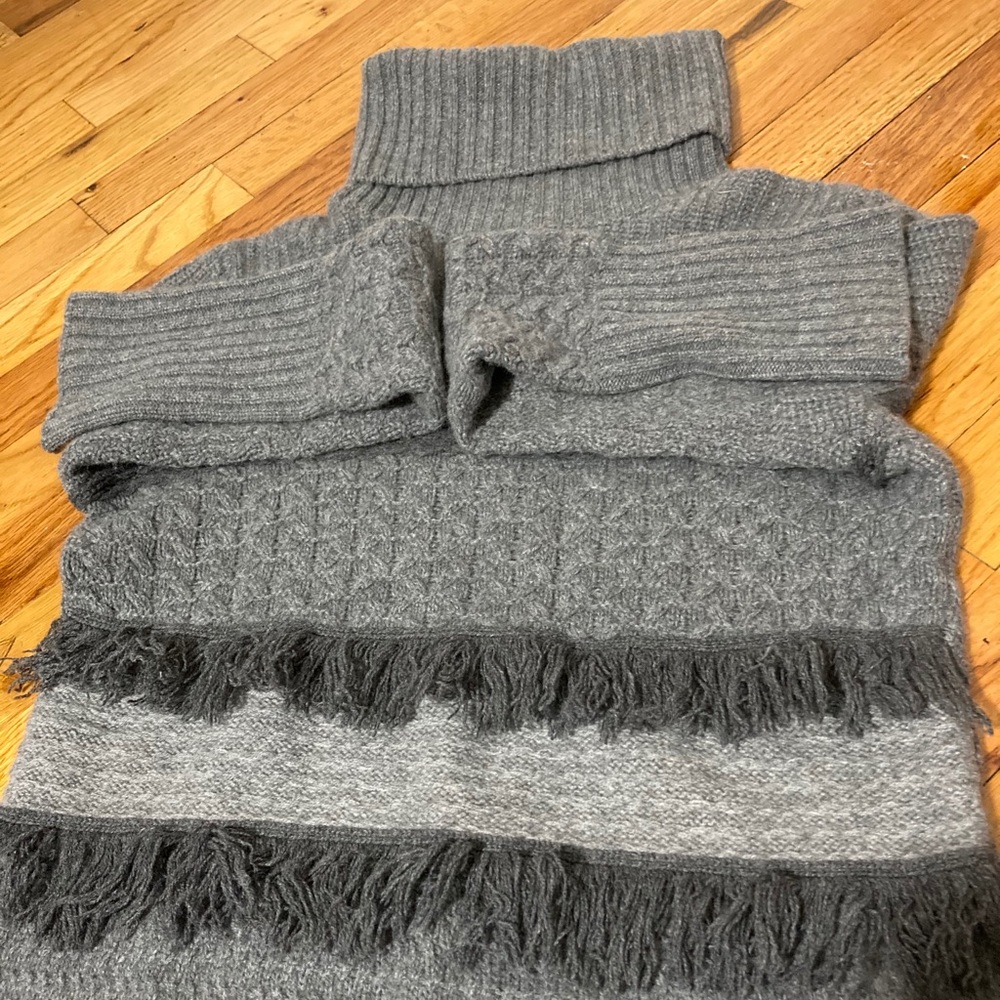Turtleneck full sleeve cashmere sweater